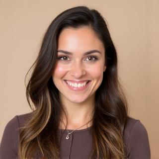 Portrait de Sophie Blake, Spécialiste Contenu et Stratégie.